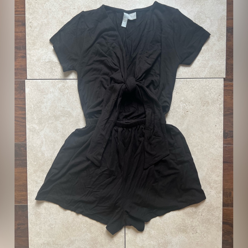 Sky & Sparrow Women’s Romper
Size: XXS - Picture 2 of 5